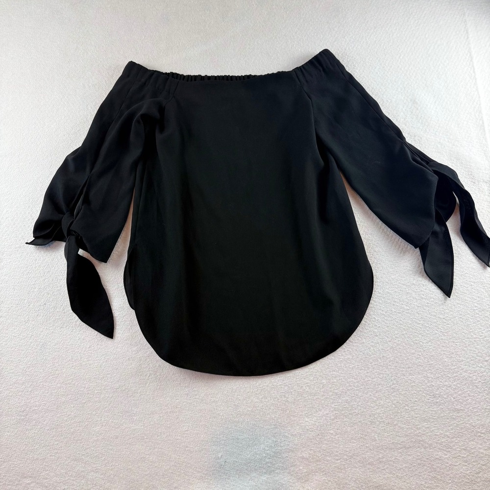 Club Monaco Black Off the Shoulder Tie Cuff Blouse Size 0 Crepe Top